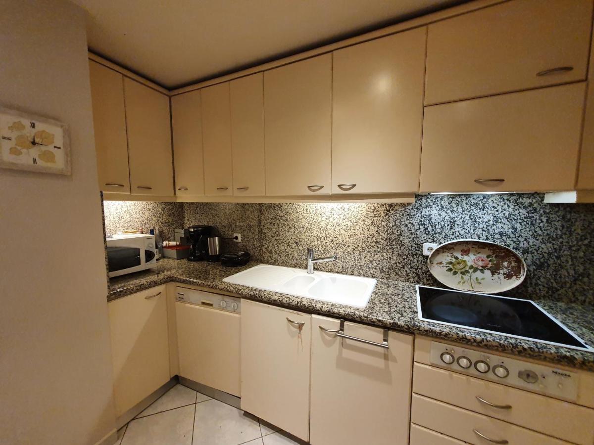 Family Cozy Apartment Heraklion  ภายนอก รูปภาพ